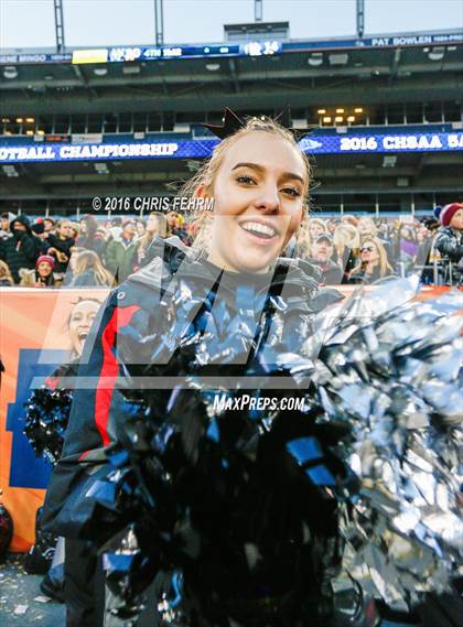 Thumbnail 2 in Valor Christian vs. Pomona (CHSAA 5A Final) photogallery.