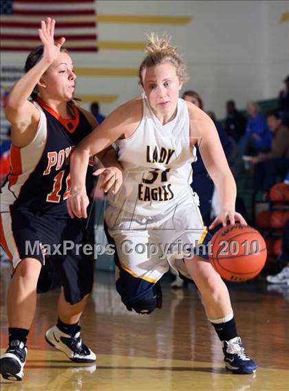 Thumbnail 2 in Seymour vs Powell (Pilot Food-mart Invitational) photogallery.