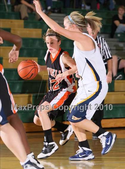 Thumbnail 1 in Seymour vs Powell (Pilot Food-mart Invitational) photogallery.
