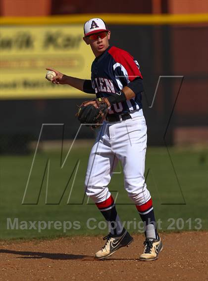 Thumbnail 2 in Allen @ White (UIL 5A Region II Bi-District Playoff) photogallery.