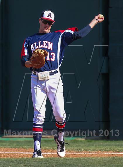 Thumbnail 1 in Allen @ White (UIL 5A Region II Bi-District Playoff) photogallery.