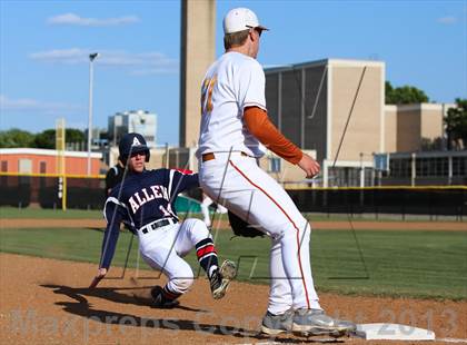 Thumbnail 3 in Allen @ White (UIL 5A Region II Bi-District Playoff) photogallery.