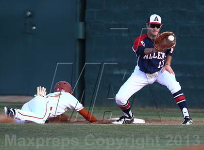 Thumbnail 2 in Allen @ White (UIL 5A Region II Bi-District Playoff) photogallery.