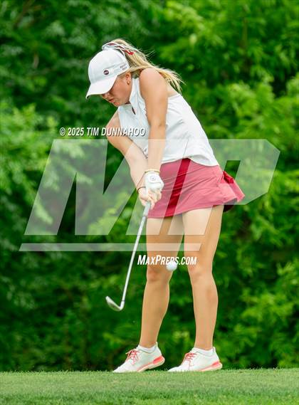 Thumbnail 3 in UIL 3A Girls Golf Finals (Round 2) photogallery.