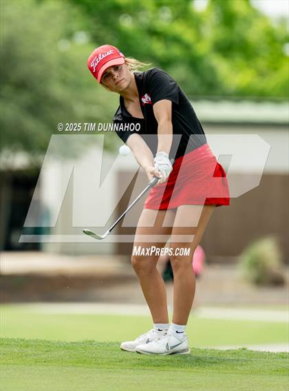 Thumbnail 1 in UIL 3A Girls Golf Finals (Round 2) photogallery.