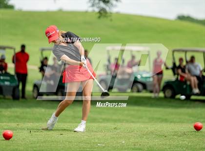 Thumbnail 2 in UIL 3A Girls Golf Finals (Round 2) photogallery.