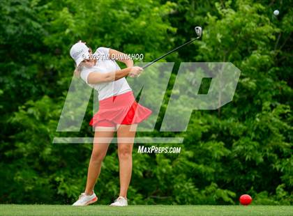 Thumbnail 3 in UIL 3A Girls Golf Finals (Round 2) photogallery.