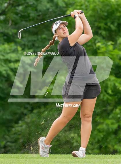 Thumbnail 2 in UIL 3A Girls Golf Finals (Round 2) photogallery.