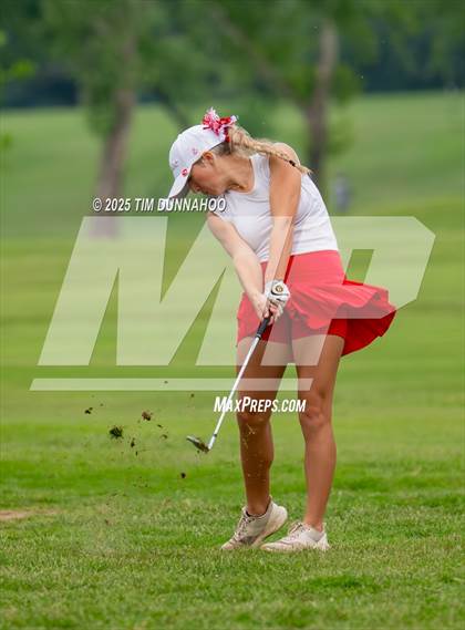 Thumbnail 2 in UIL 3A Girls Golf Finals (Round 2) photogallery.