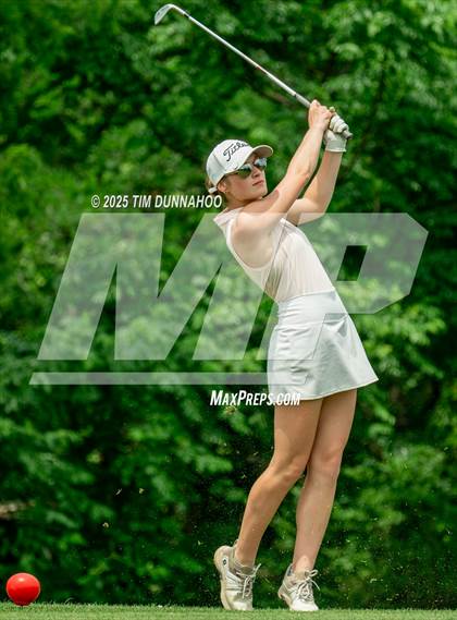 Thumbnail 3 in UIL 3A Girls Golf Finals (Round 2) photogallery.