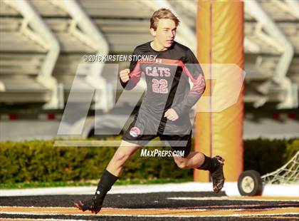 Thumbnail 2 in Libertyville vs. Stevenson (IHSA 3A Regional Final) photogallery.