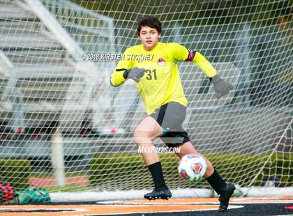 Thumbnail 1 in Libertyville vs. Stevenson (IHSA 3A Regional Final) photogallery.