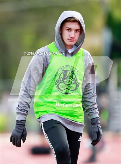 Thumbnail 1 in Libertyville vs. Stevenson (IHSA 3A Regional Final) photogallery.