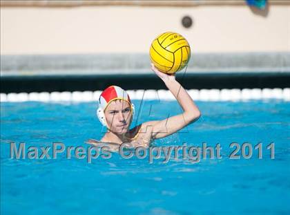 Thumbnail 2 in Nordhoff @ Cate photogallery.