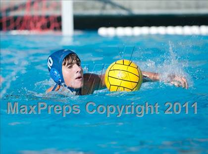 Thumbnail 3 in Nordhoff @ Cate photogallery.