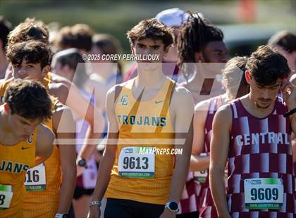 Thumbnail 2 in LHSAA Division 1 Region 2 Final photogallery.