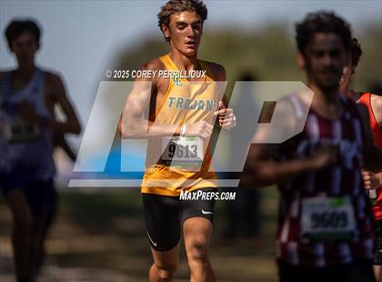 Thumbnail 3 in LHSAA Division 1 Region 2 Final photogallery.