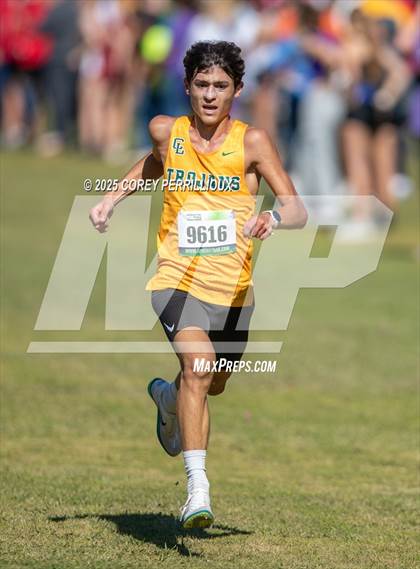 Thumbnail 1 in LHSAA Division 1 Region 2 Final photogallery.