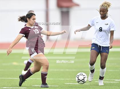 Thumbnail 3 in Cypress Ranch vs Cy-Fair photogallery.