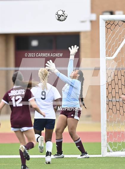 Thumbnail 2 in Cypress Ranch vs Cy-Fair photogallery.