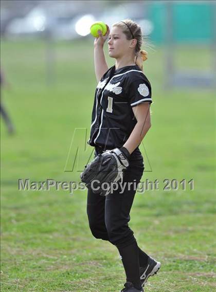Thumbnail 1 in Gahr vs Peninsula (Downey Tournament) photogallery.