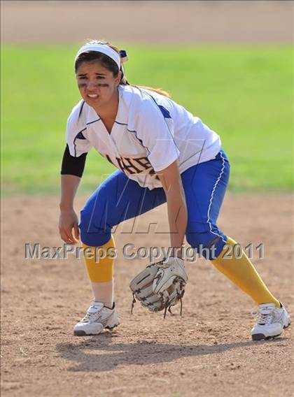 Thumbnail 1 in Gahr vs Peninsula (Downey Tournament) photogallery.