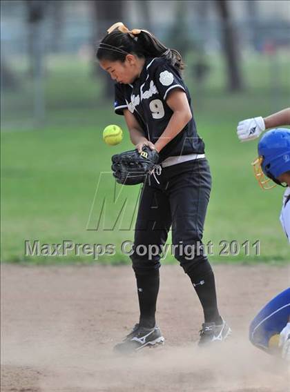 Thumbnail 1 in Gahr vs Peninsula (Downey Tournament) photogallery.