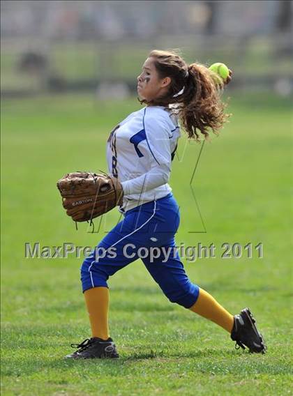 Thumbnail 1 in Gahr vs Peninsula (Downey Tournament) photogallery.