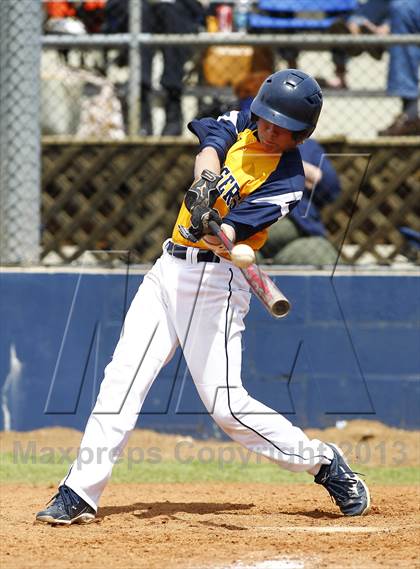 Thumbnail 2 in  Boyd-Buchanan vs. Chattanooga Christian photogallery.