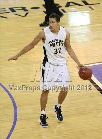 Thumbnail 1 in Newark Memorial vs. Archbishop Mitty (CIF D2 NorCal Regional Final) photogallery.