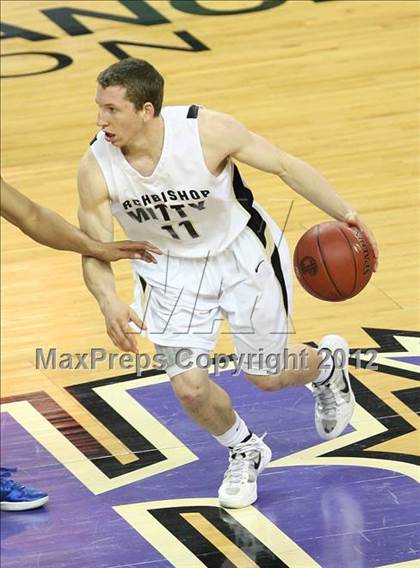 Thumbnail 2 in Newark Memorial vs. Archbishop Mitty (CIF D2 NorCal Regional Final) photogallery.