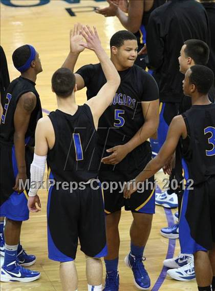 Thumbnail 3 in Newark Memorial vs. Archbishop Mitty (CIF D2 NorCal Regional Final) photogallery.