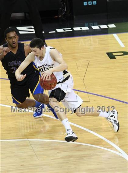Thumbnail 1 in Newark Memorial vs. Archbishop Mitty (CIF D2 NorCal Regional Final) photogallery.