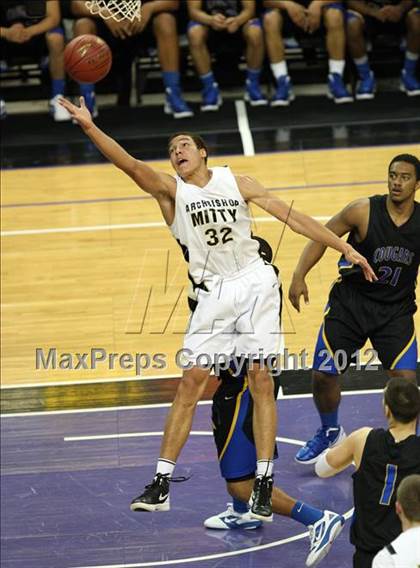 Thumbnail 2 in Newark Memorial vs. Archbishop Mitty (CIF D2 NorCal Regional Final) photogallery.