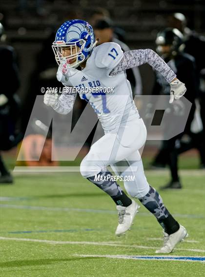 Thumbnail 1 in Del Rio vs. Weslaco East (UIL 6A Area Playoff) photogallery.