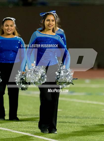 Thumbnail 3 in Del Rio vs. Weslaco East (UIL 6A Area Playoff) photogallery.