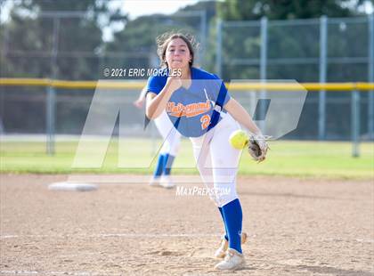Thumbnail 1 in Clairemont @ Hilltop photogallery.