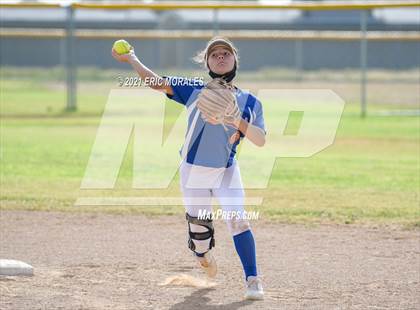 Thumbnail 1 in Clairemont @ Hilltop photogallery.