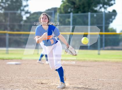 Thumbnail 2 in Clairemont @ Hilltop photogallery.