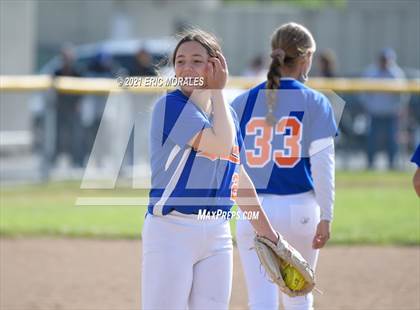 Thumbnail 2 in Clairemont @ Hilltop photogallery.