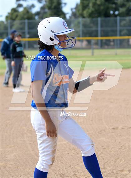 Thumbnail 3 in Clairemont @ Hilltop photogallery.