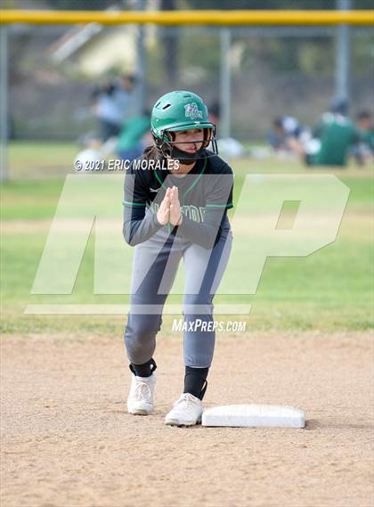 Thumbnail 2 in Clairemont @ Hilltop photogallery.