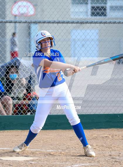 Thumbnail 3 in Clairemont @ Hilltop photogallery.