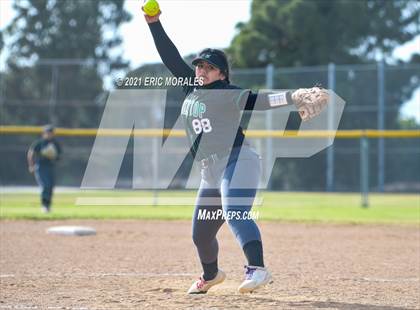 Thumbnail 2 in Clairemont @ Hilltop photogallery.