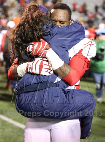 Thumbnail 1 in West vs. Henry County (TSSAA Division I Class 5A BlueCross Bowl)  photogallery.