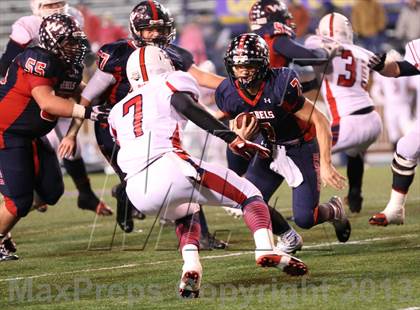 Thumbnail 2 in West vs. Henry County (TSSAA Division I Class 5A BlueCross Bowl)  photogallery.