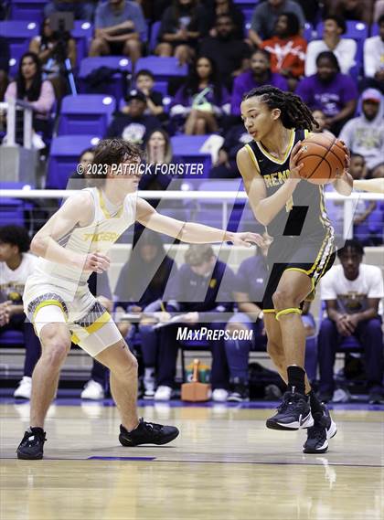 Thumbnail 2 in Brennan vs. Stony Point photogallery.