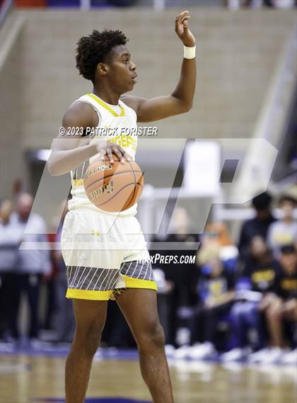Thumbnail 2 in Brennan vs. Stony Point photogallery.