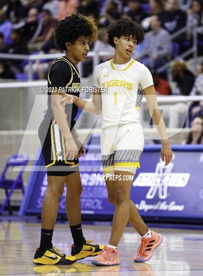 Thumbnail 3 in Brennan vs. Stony Point photogallery.