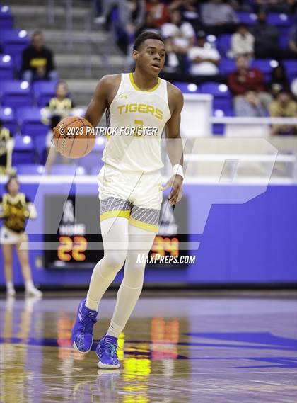 Thumbnail 1 in Brennan vs. Stony Point photogallery.